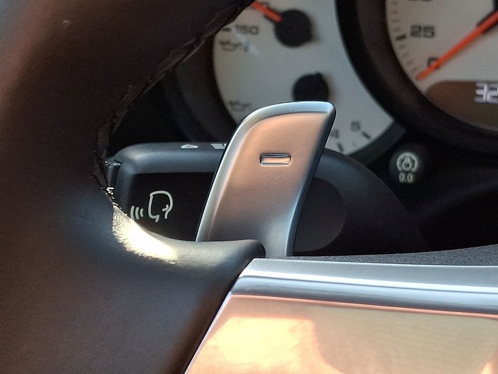 Thumbnail: 2015 Porsche 911 - 21