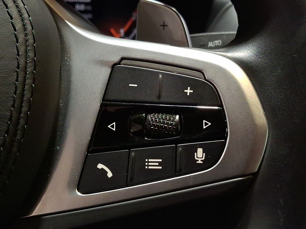 Thumbnail: 2024 BMW X4 - 13