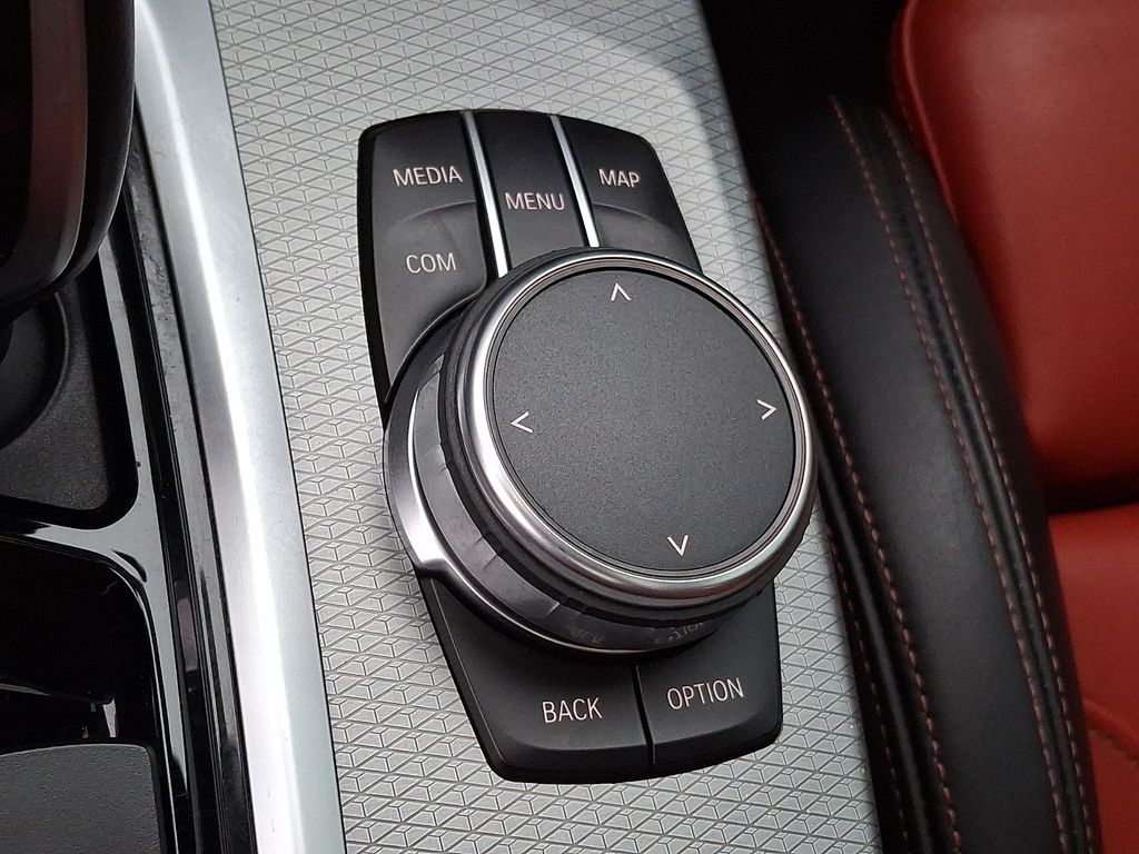 Thumbnail: 2019 BMW X3 - 23