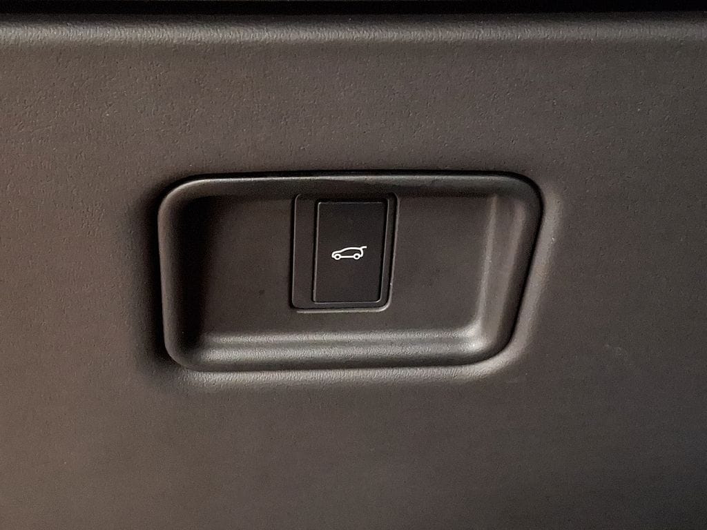 Thumbnail: 2023 Land Rover Range Rover Sport - 20