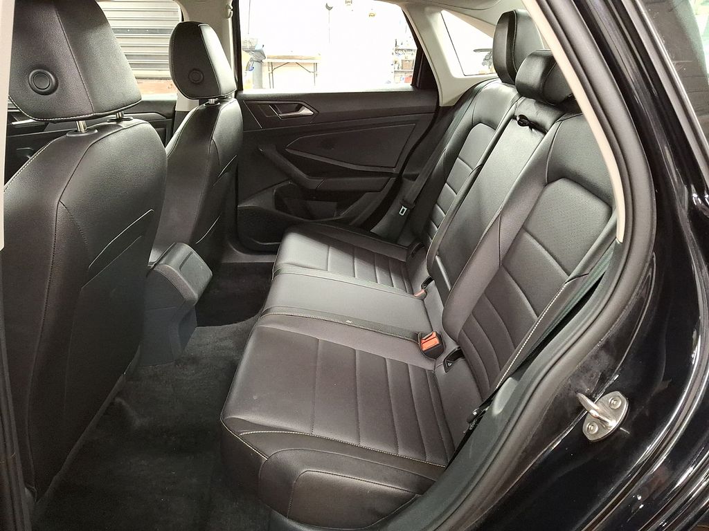 Thumbnail: 2024 Volkswagen Jetta - 8