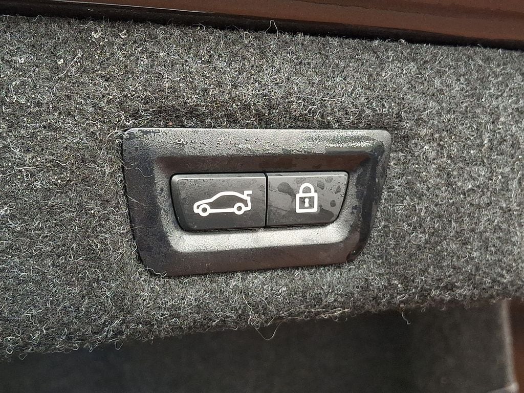 Thumbnail: 2019 BMW 5 Series - 26