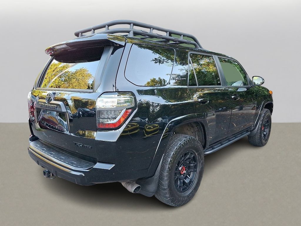 Thumbnail: 2023 Toyota 4Runner - 4