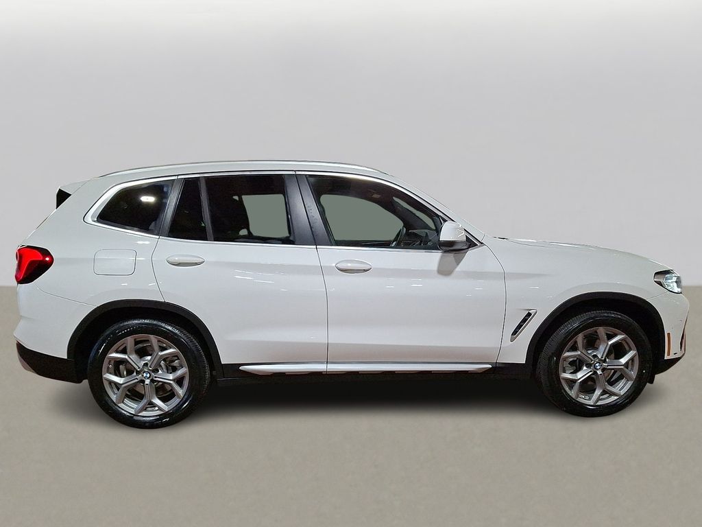 Thumbnail: 2023 BMW X3 - 4