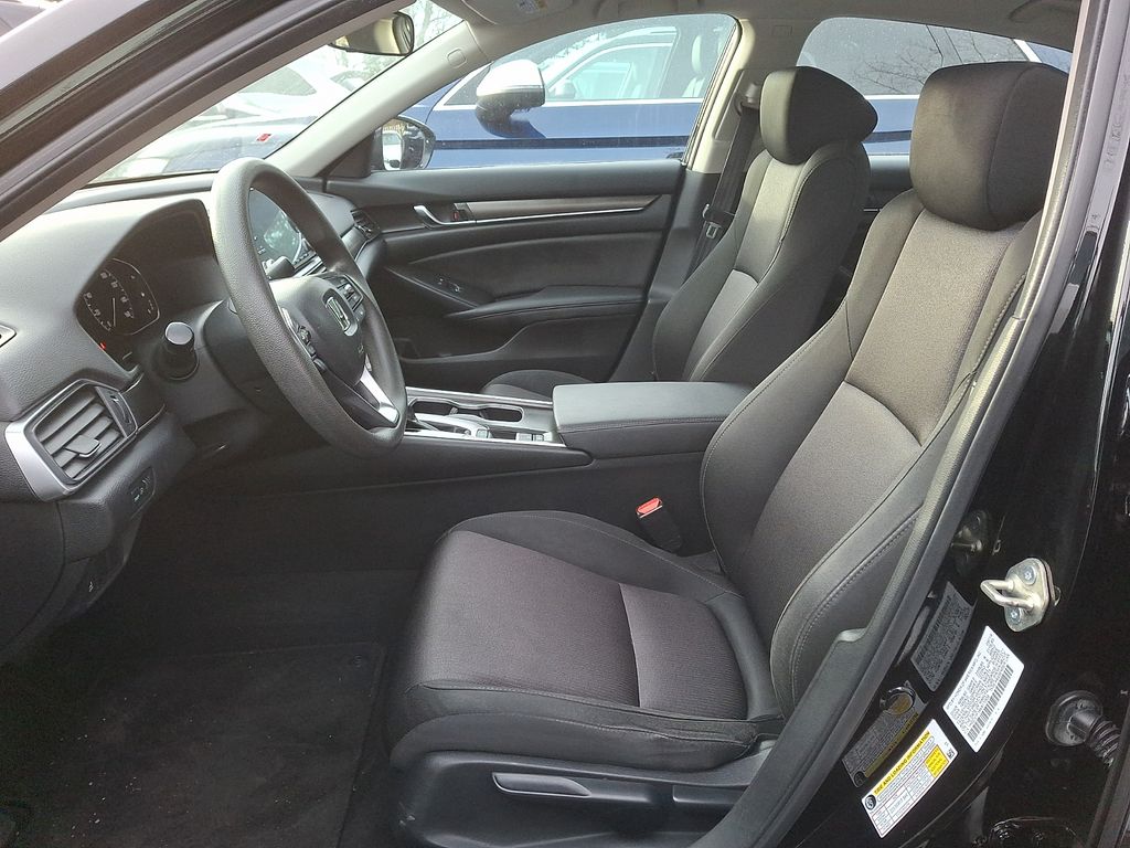 Thumbnail: 2019 Honda Accord - 10