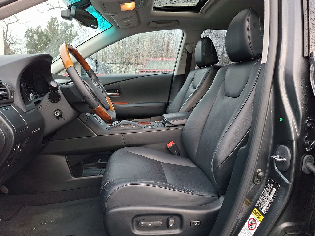 Thumbnail: 2010 Lexus RX - 9