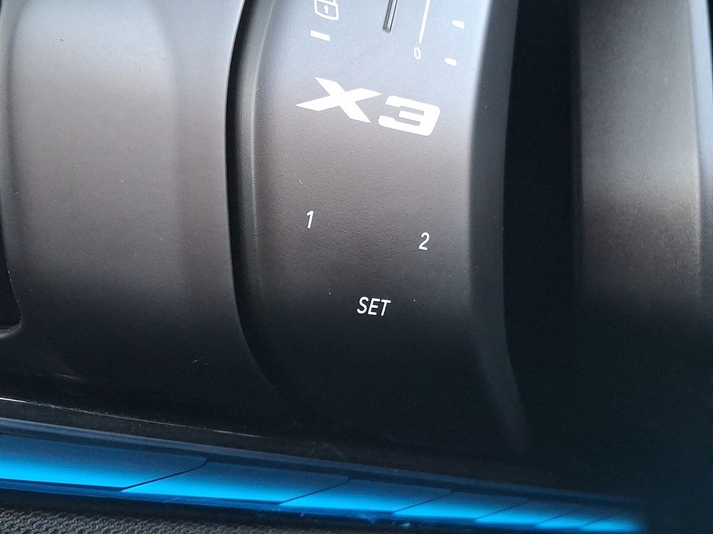 Thumbnail: 2025 BMW X3 - 22