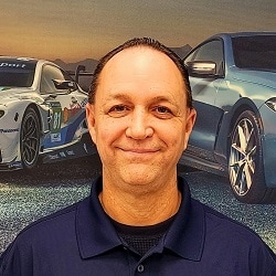Staff member Wayne Diaz from ID_4709b2106617