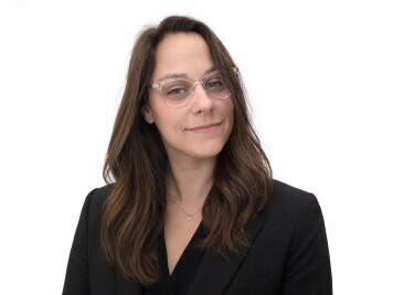 Staff member Miriam Shanken from ID_aaf3e05e0b5a