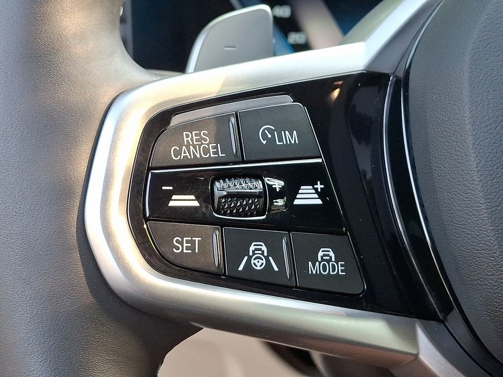 2025 BMW 4 Series M440i 17