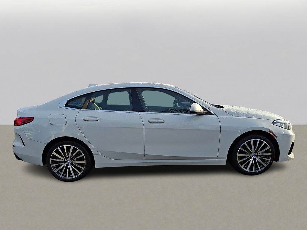 Thumbnail: 2023 BMW 2 Series - 3