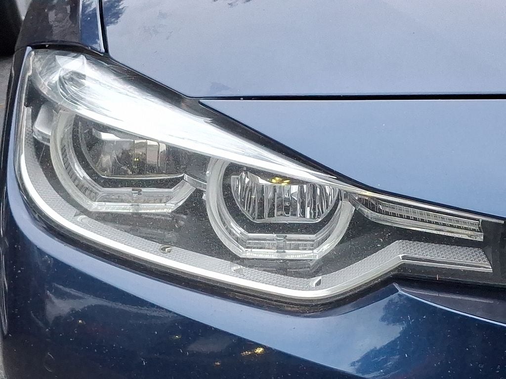 Thumbnail: 2018 BMW 3 Series - 8