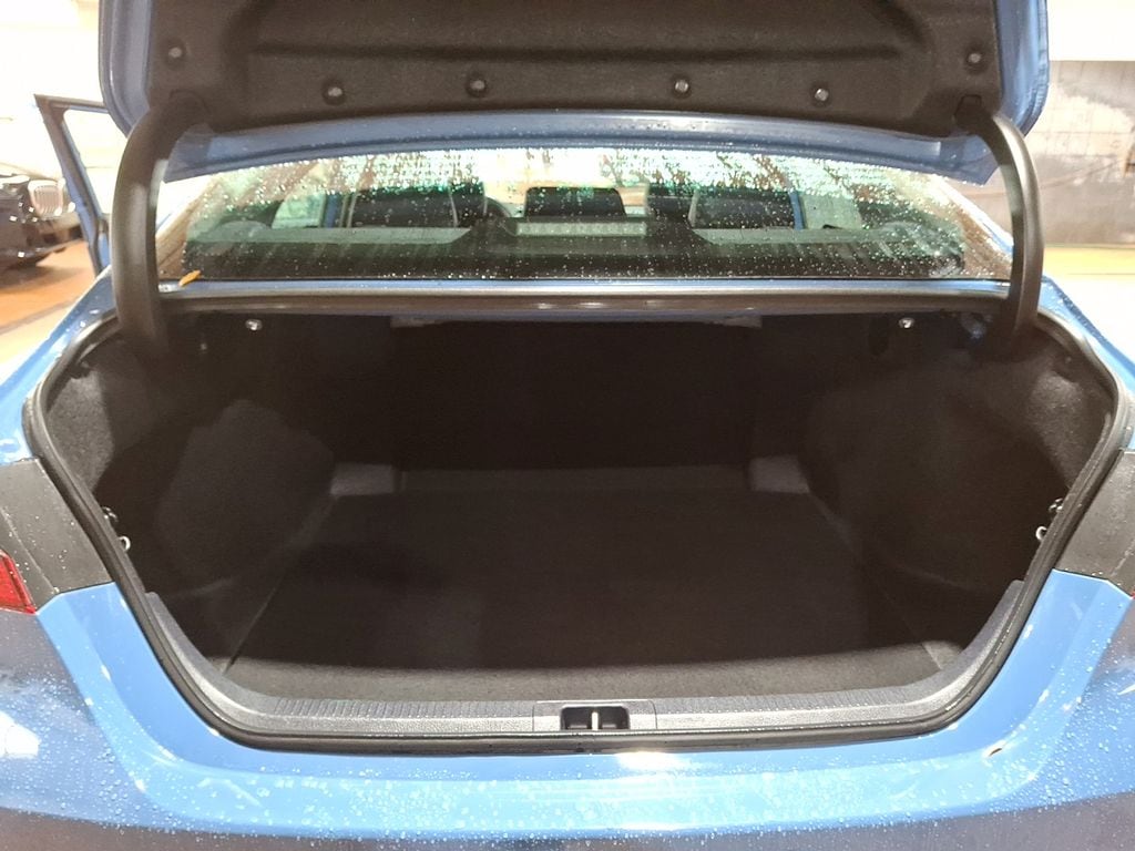 Thumbnail: 2024 Toyota Camry - 22