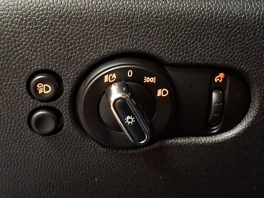 Thumbnail: 2024 MINI Cooper Hardtop - 23