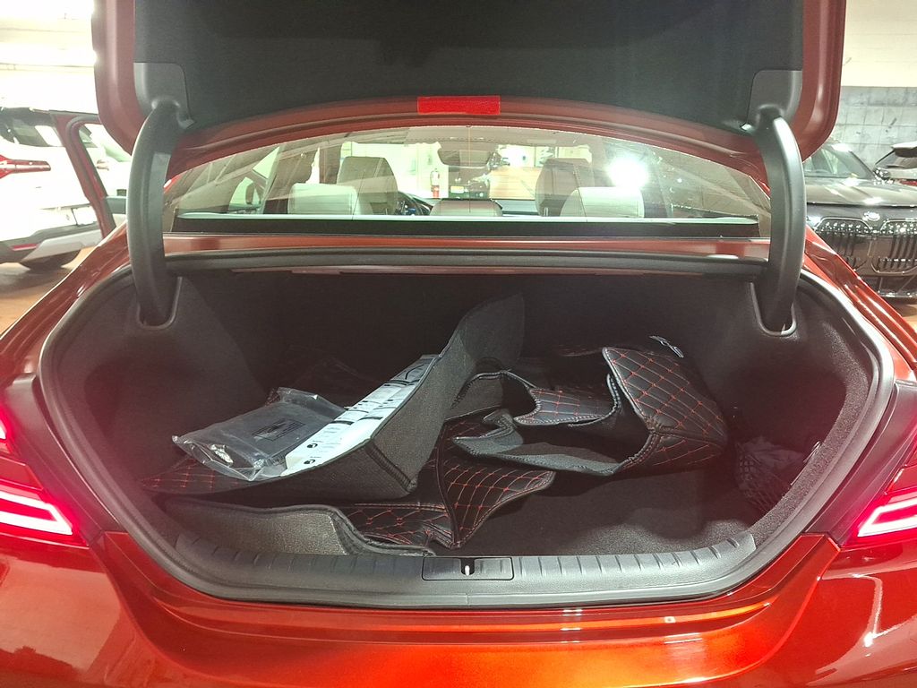 Thumbnail: 2023 Genesis G70 - 27