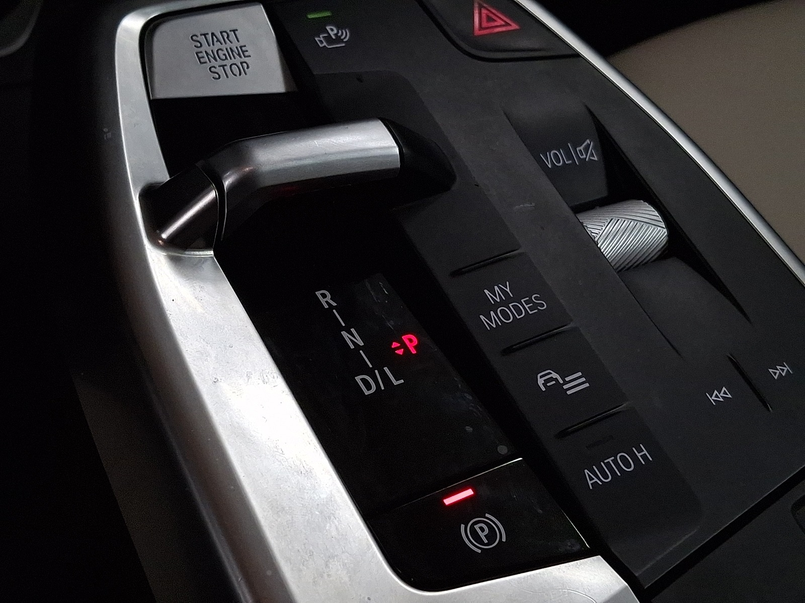 Thumbnail: 2025 BMW X1 - 11