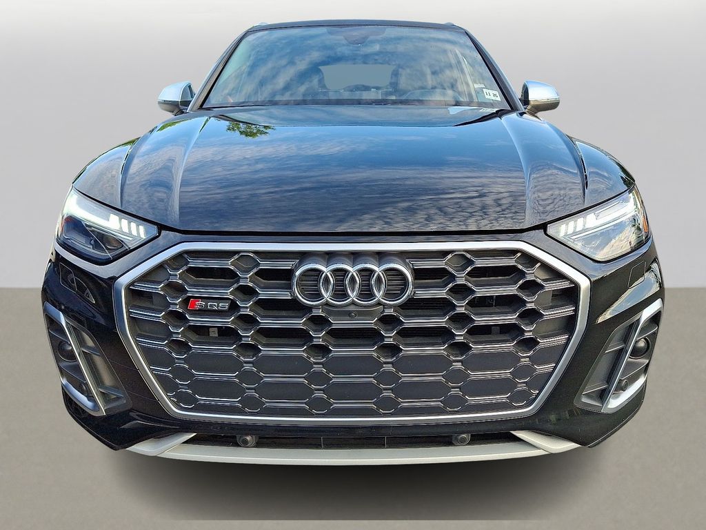Thumbnail: 2022 Audi SQ5 - 2