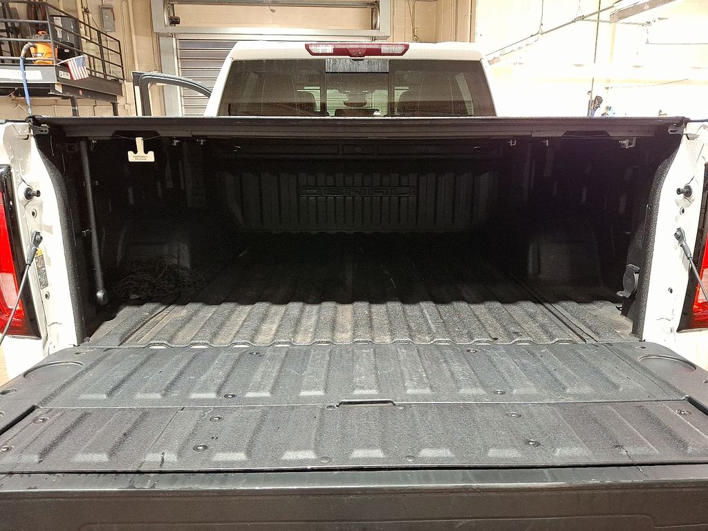 Thumbnail: 2023 GMC Sierra 1500 - 28