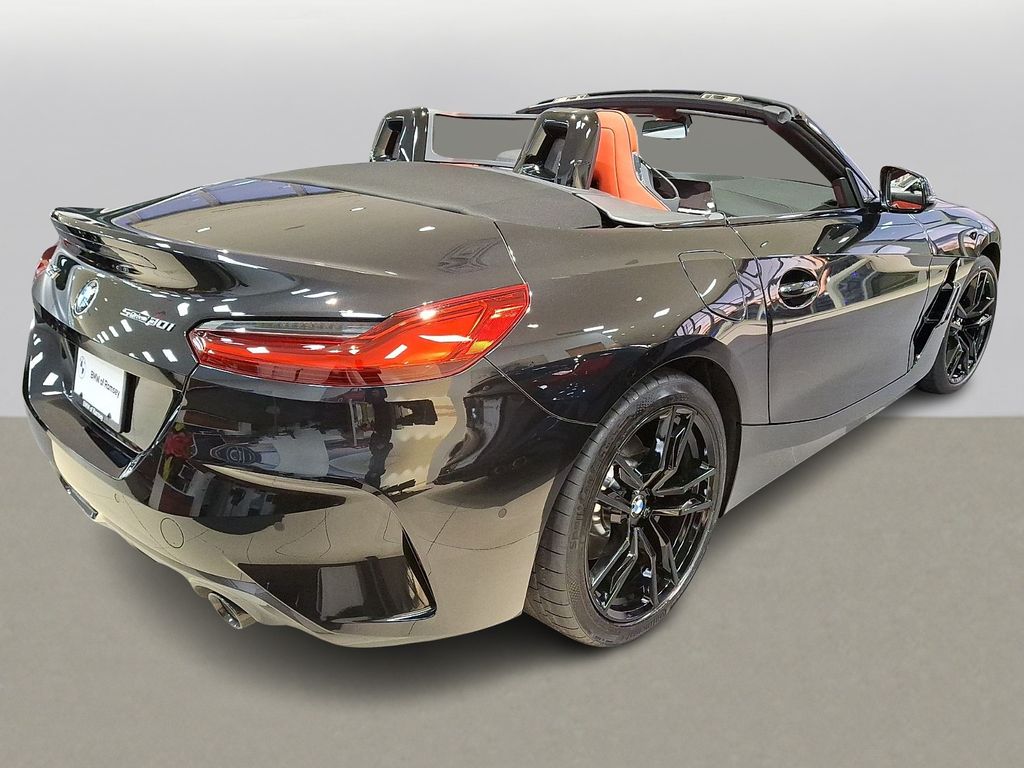 Thumbnail: 2026 BMW Z4 - 4