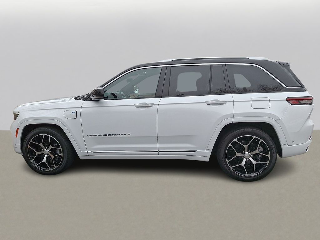 Thumbnail: 2023 Jeep Grand Cherokee - 5