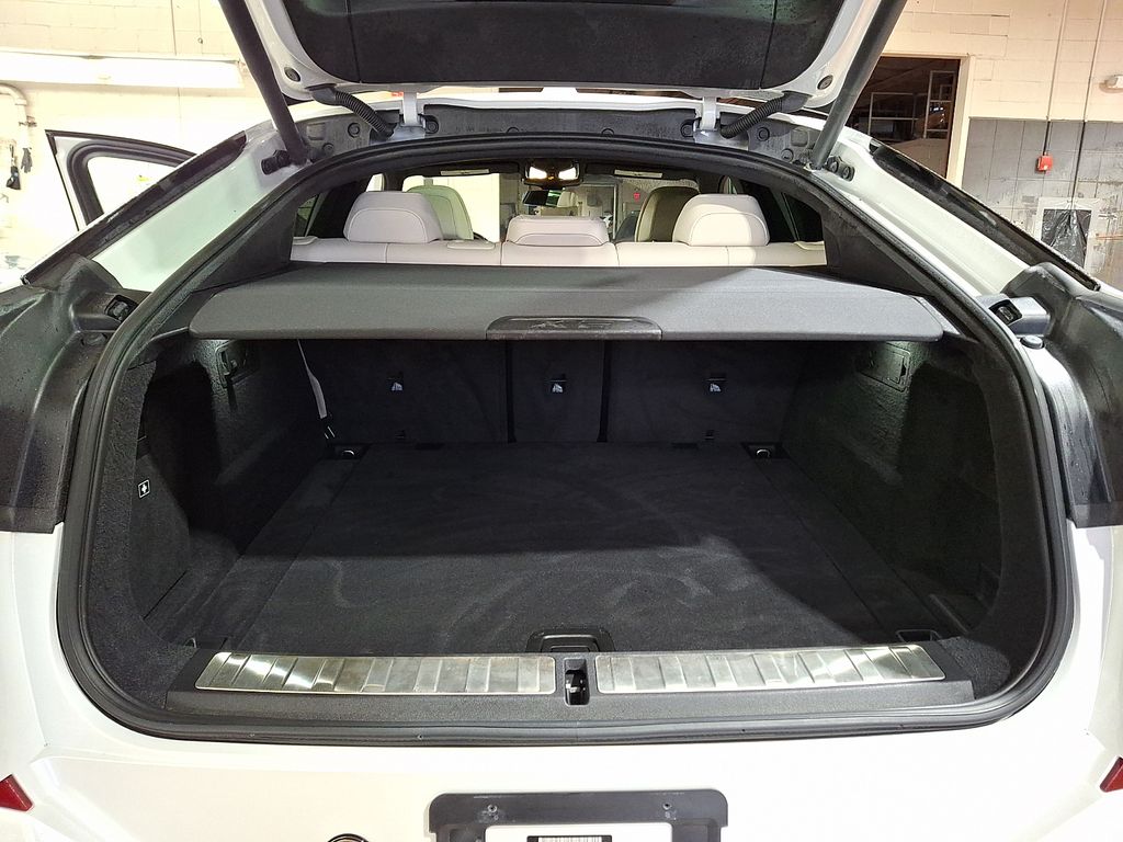 Thumbnail: 2024 BMW X6 - 27