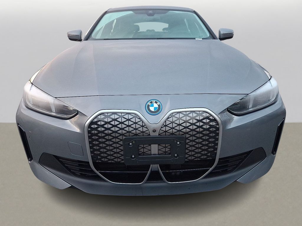Thumbnail: 2025 BMW i4 - 2