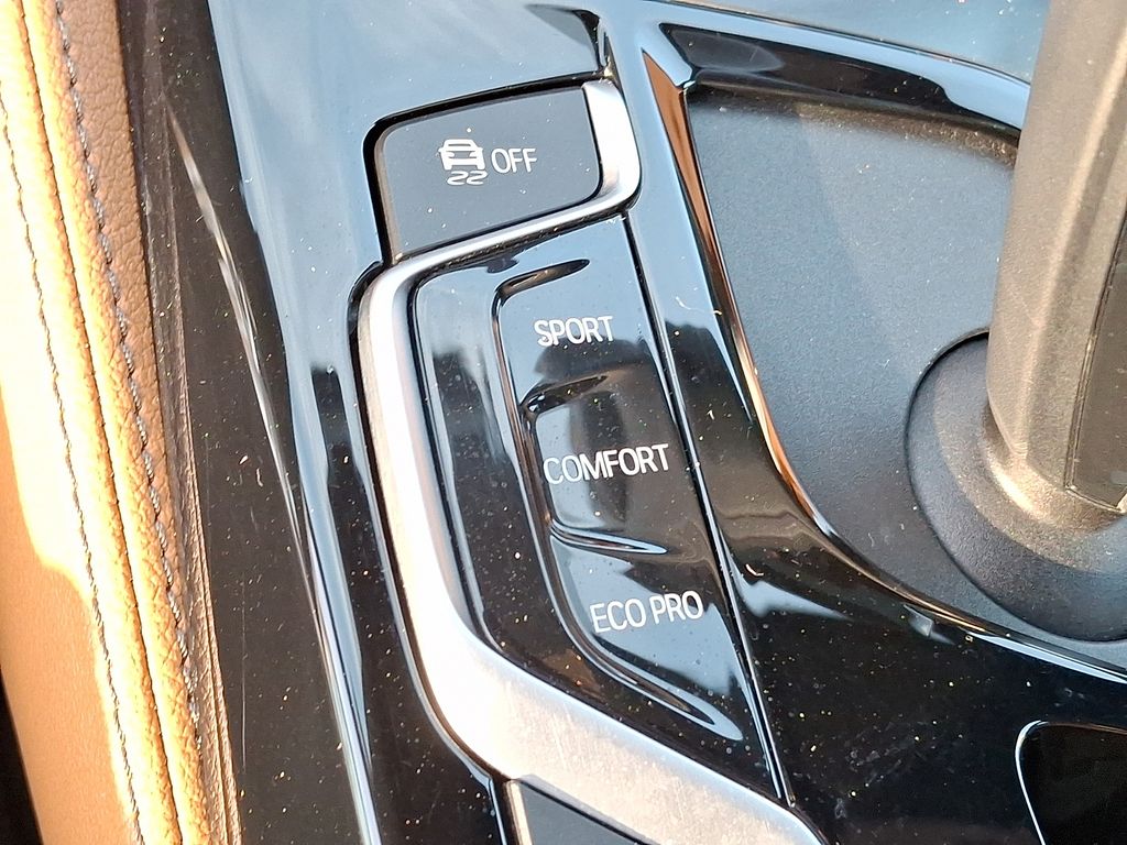 Thumbnail: 2019 BMW 5 Series - 20