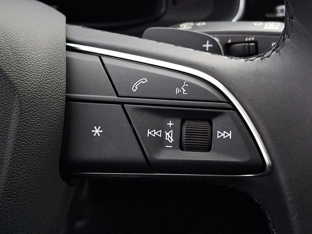 Thumbnail: 2022 Audi Q7 - 18