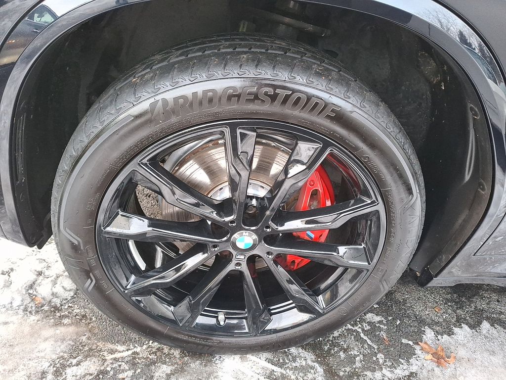 Thumbnail: 2024 BMW X4 - 6