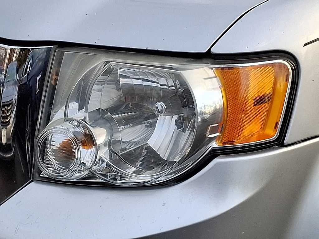 Thumbnail: 2012 Ford Escape - 9