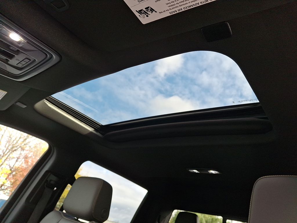 Thumbnail: 2024 Chevrolet Silverado 2500 - 12