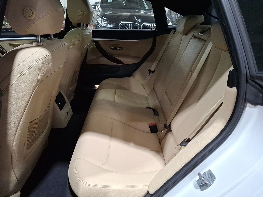 Thumbnail: 2018 BMW 4 Series - 8