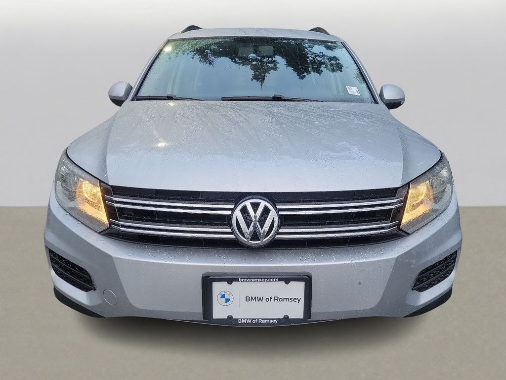 Used 2018 Volkswagen Tiguan Limited Base with VIN WVGBV7AX5JK001645 for sale in Ramsey, NJ