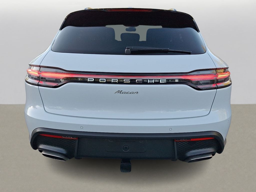 Thumbnail: 2025 Porsche Macan - 4