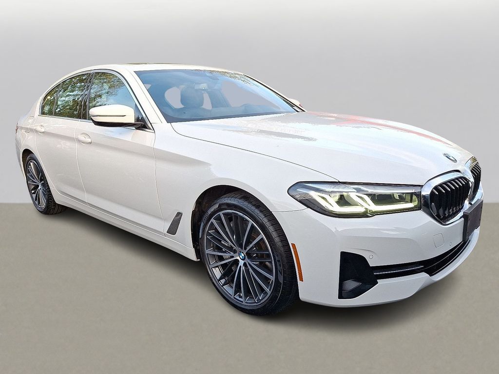 2022 BMW 5 Series 540i xDrive 3
