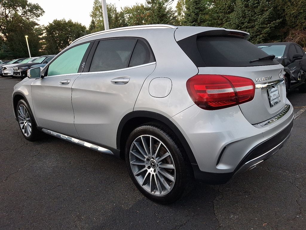 Thumbnail: 2018 Mercedes-Benz GLA - 6