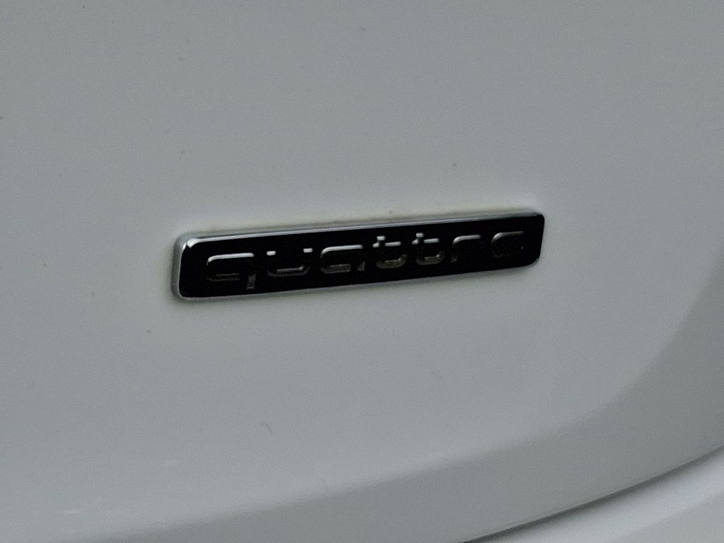 Thumbnail: 2022 Audi Q5 - 29