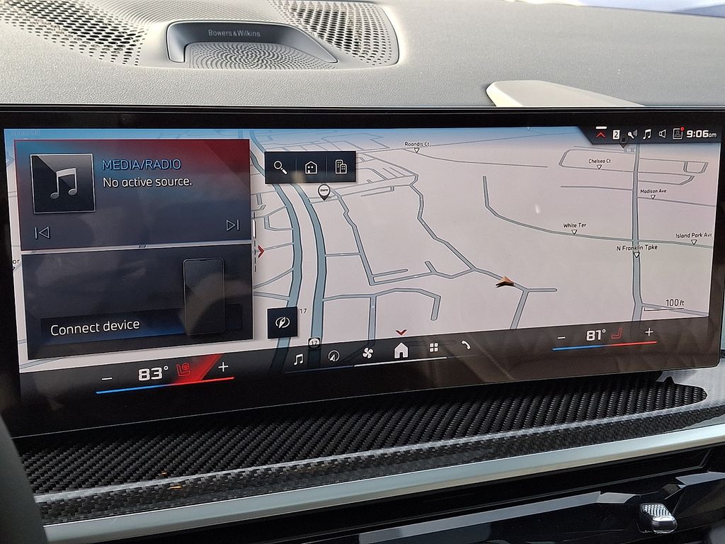 Thumbnail: 2025 BMW X7 - 15