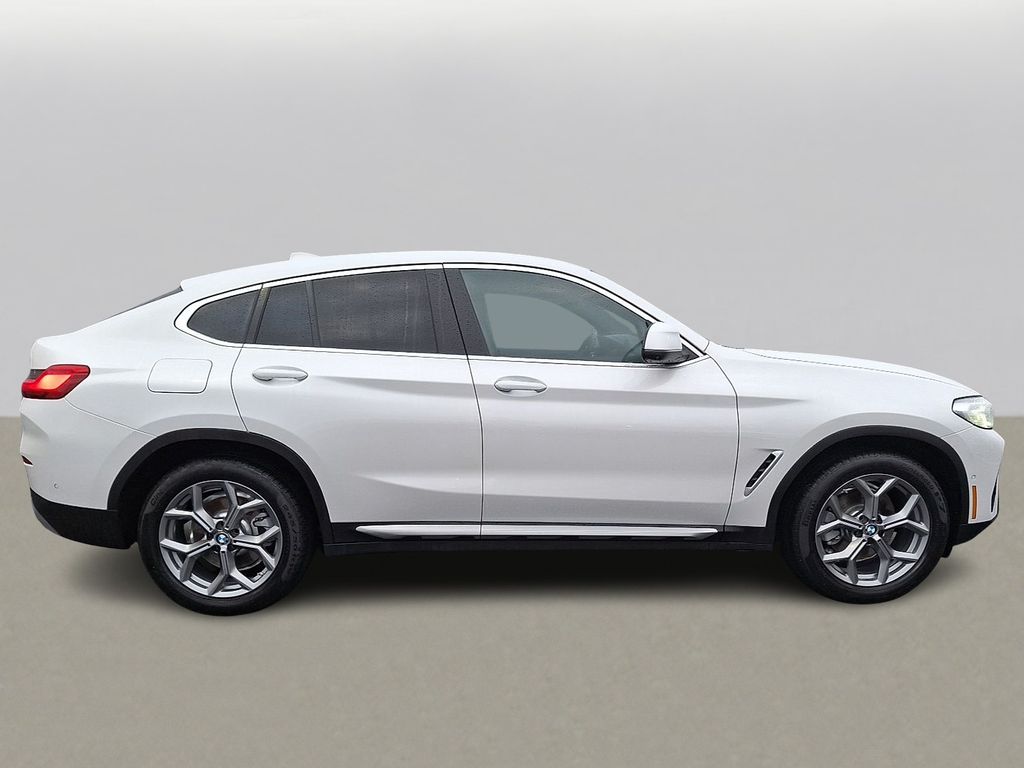 Thumbnail: 2025 BMW X4 - 4