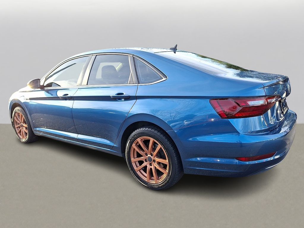 Thumbnail: 2021 Volkswagen Jetta - 5