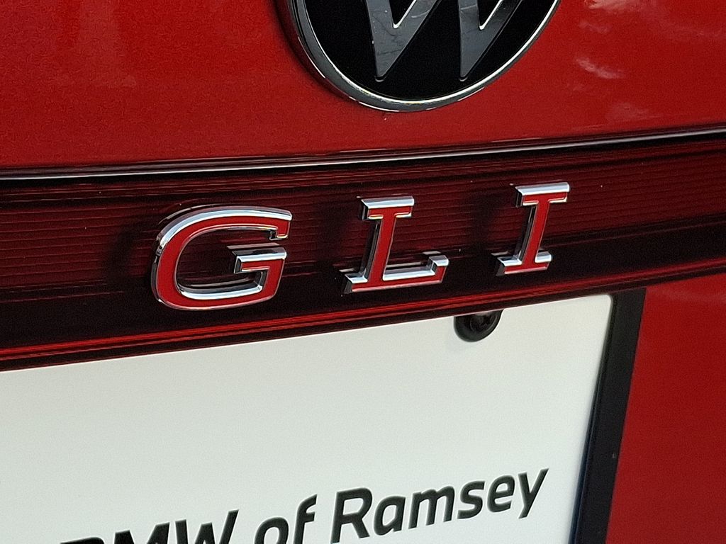 Thumbnail: 2025 Volkswagen Jetta - 29