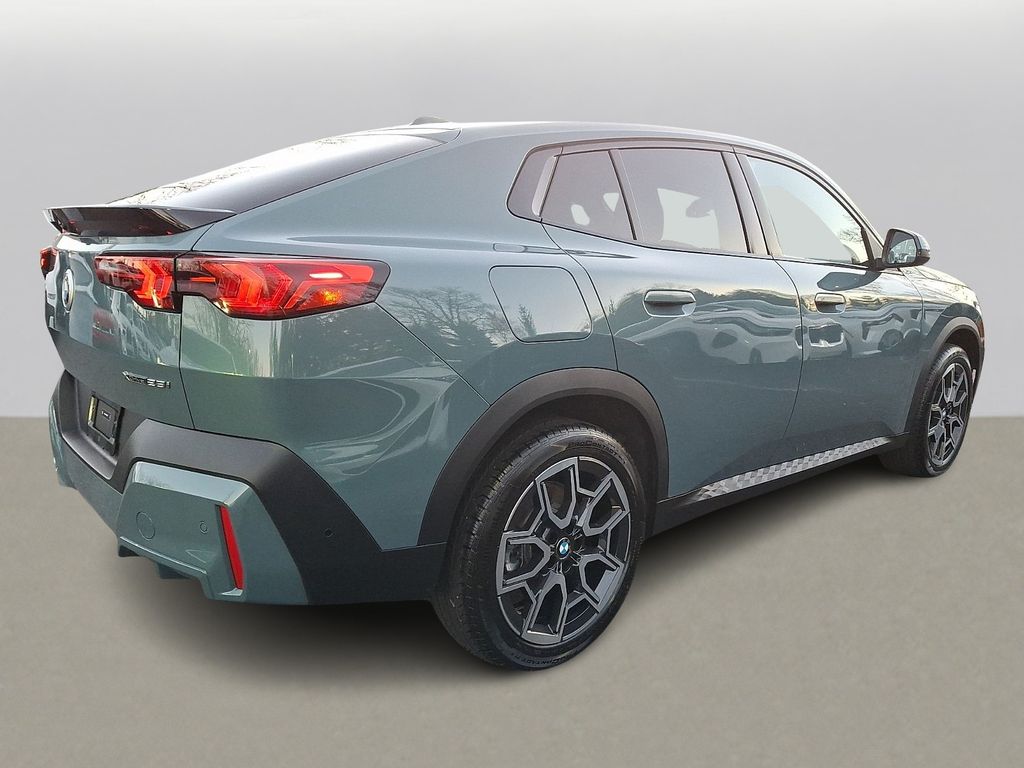 Thumbnail: 2025 BMW X2 - 3