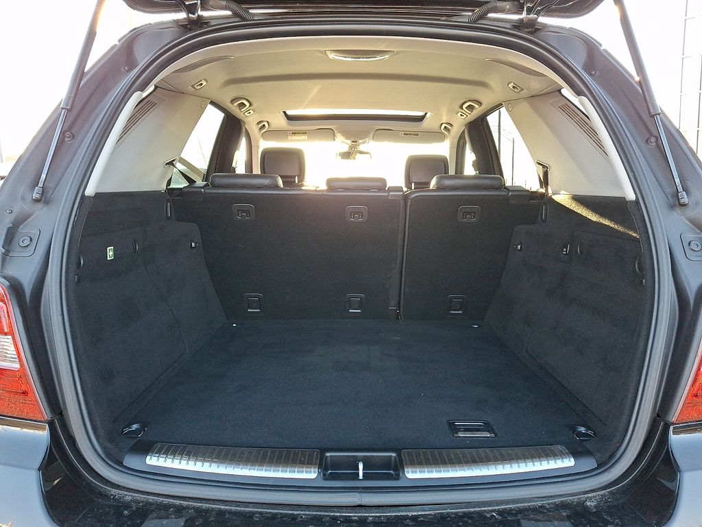 Thumbnail: 2006 Mercedes-Benz M-Class - 26