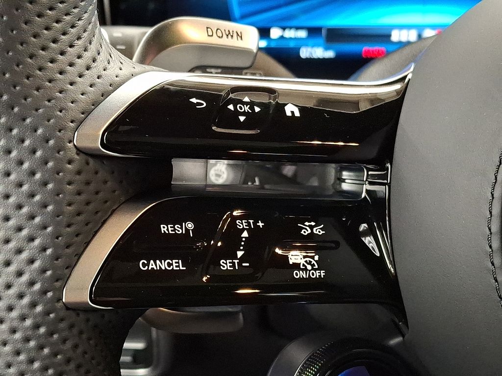 Thumbnail: 2025 Mercedes-Benz G-Class - 16