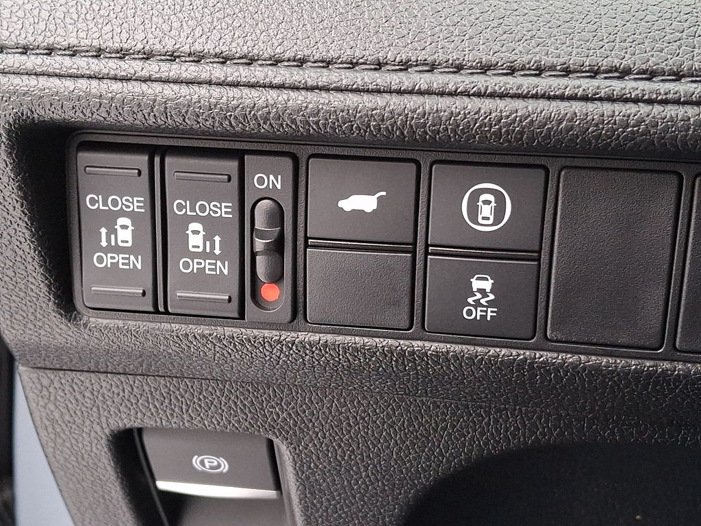 Thumbnail: 2024 Honda Odyssey - 22