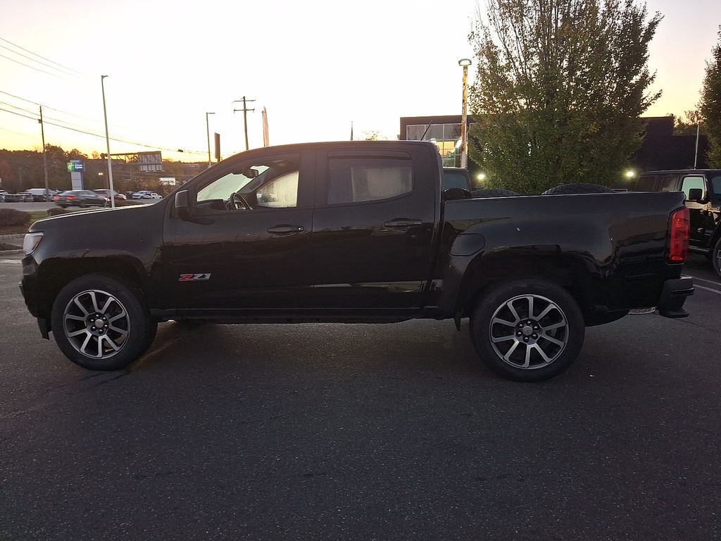 Thumbnail: 2021 Chevrolet Colorado - 6