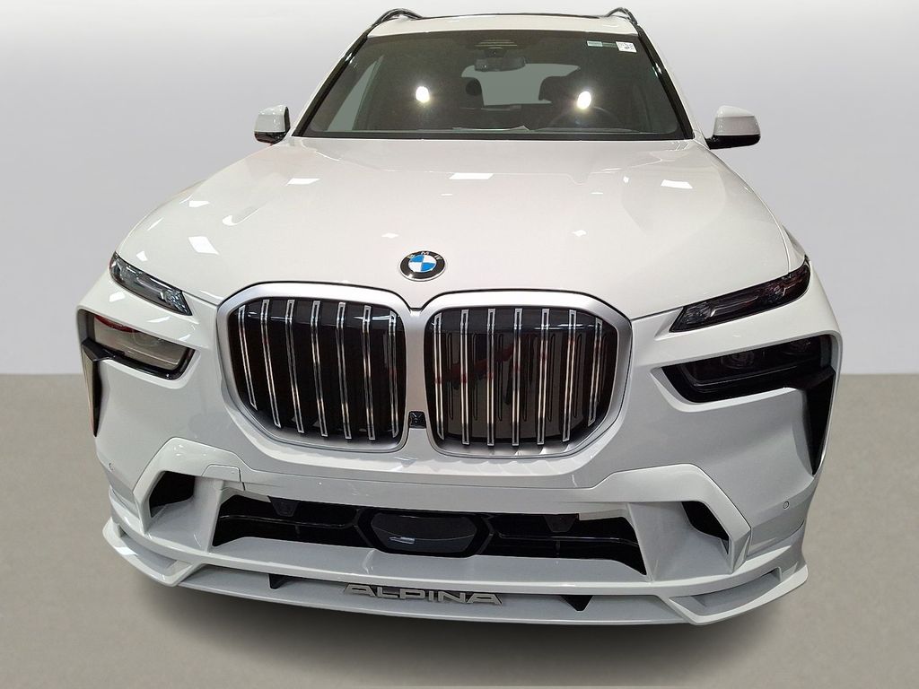 Thumbnail: 2026 BMW X7 - 2