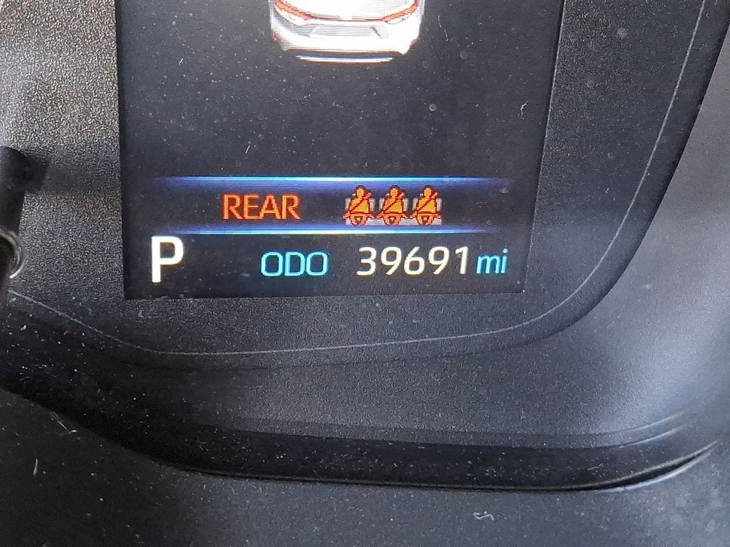 Thumbnail: 2022 Toyota Corolla - 16