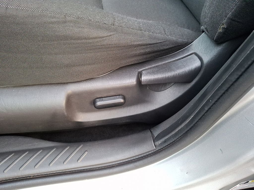 Thumbnail: 2012 Ford Escape - 13