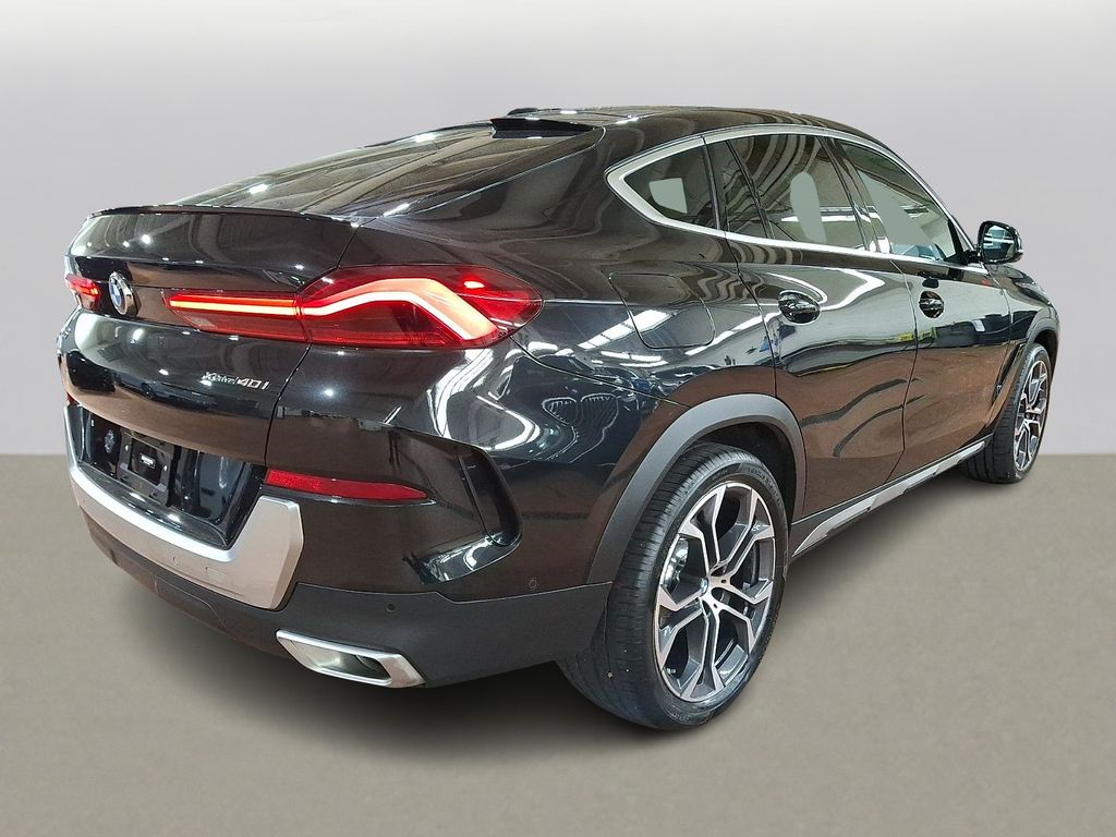 Thumbnail: 2023 BMW X6 - 4